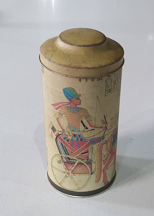 Egyptian motive tin of a Pharaoh as per photos