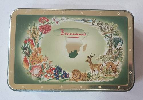 Vintage BAUMANN`s biscuits tin as per photos