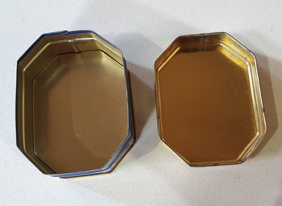 Yardley soap tin as per photo