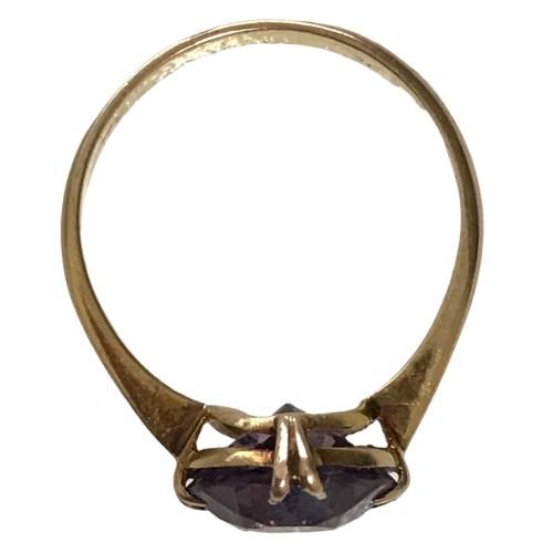 Vintage 2.0 Gram, 9ct Gold Ring: 53mm/6.5 Inches Diameter  with set Amethyst 3.0/0,95mmx 0,53mm