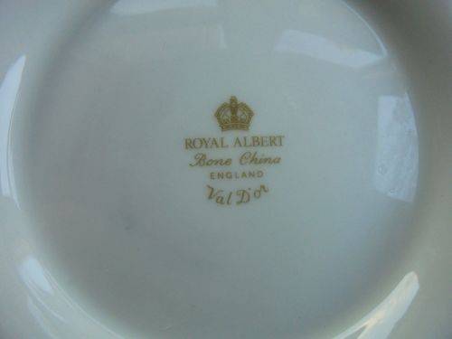 Royal Albert Val d' Or Coffee Pot with Creamer set and Coffee pot/Teapot Warmer