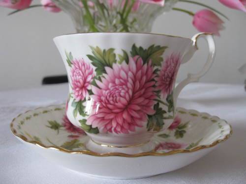 Royal Albert Flower of the month November Tea duo
