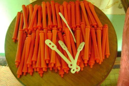 Salon Care Curved Perm Rods/Curlers 74 RED