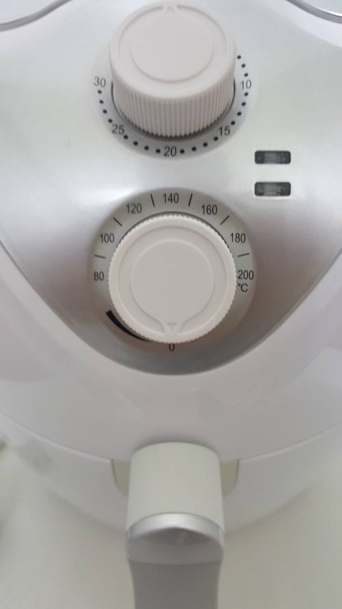 Black Friday Special!!! Air Fryer - 1300W White Air Fryer - XF-001 1300W White Air Fryer