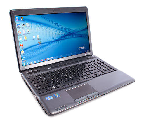 TOSHIBA SATELLITE P755-12Q - i7 - GAMING / DESIGNER LAPTOP
