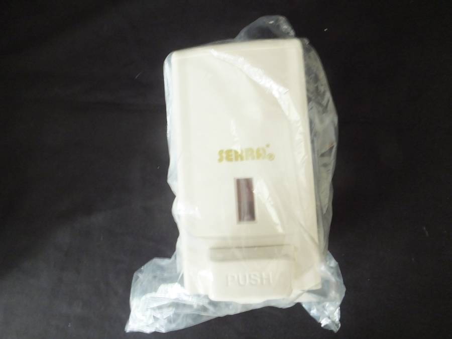 Serra Soap Dispenser