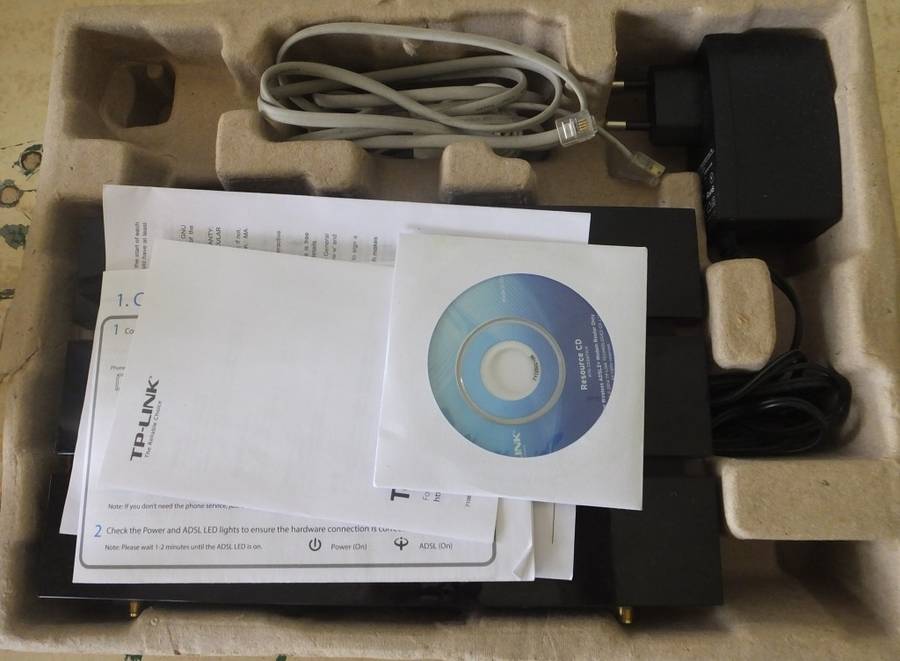 TP-LINK 300Mps Wireless N Gigabit ADSL2+ Modem Router