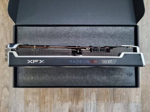 XFX Radeon RX 6700 XT Speedster QICK 319 Black 12GB GDDR6