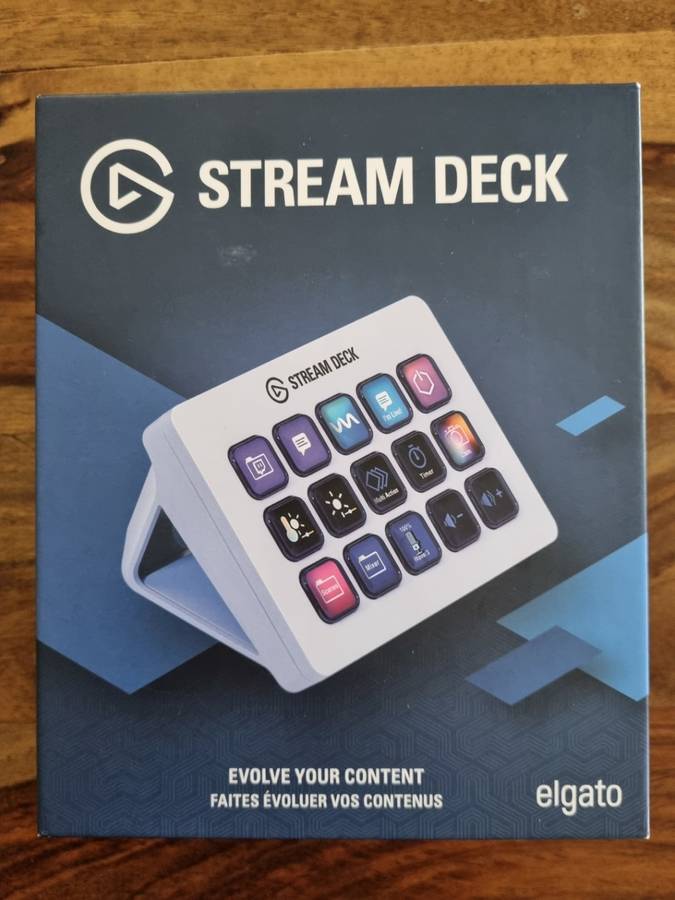 Elgato 10GBA9911 Stream Deck MK2 White 15-Key LCD USB Stream Controller Keyboard