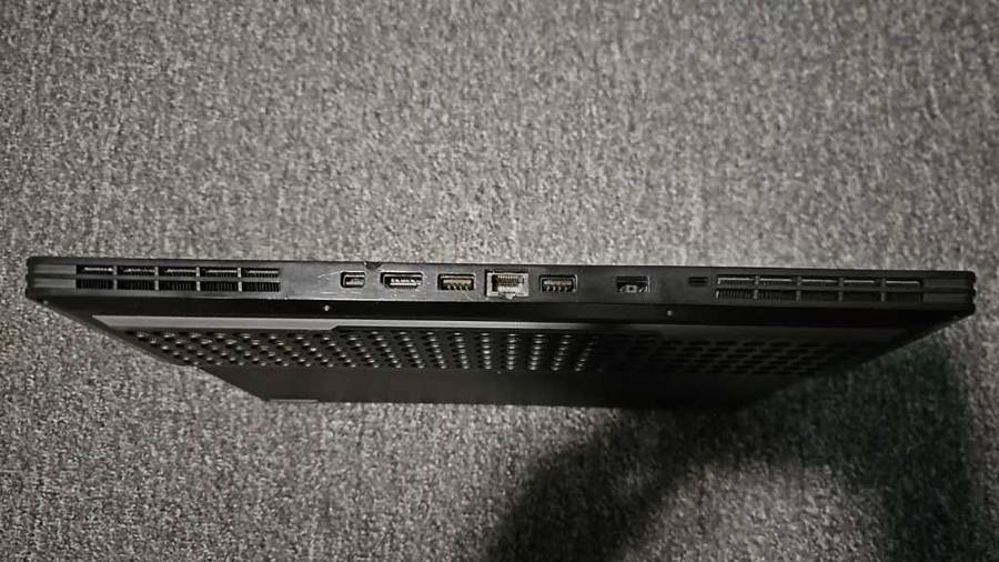 Lenovo Ideapad Legion Y740 - i7 8750H / 32GB DDR4 / 1TB NVMe / RTX 2060 6GB / 15.6" 144Hz Gsync IPS