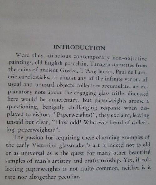 A Garland of Weights - Collecting Antique Glass Paperweights - Frank J. Manheim
