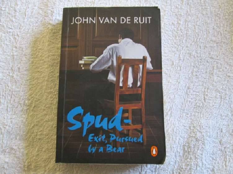 Spud - Exit, Pusued by a Bear - John van de Ruit