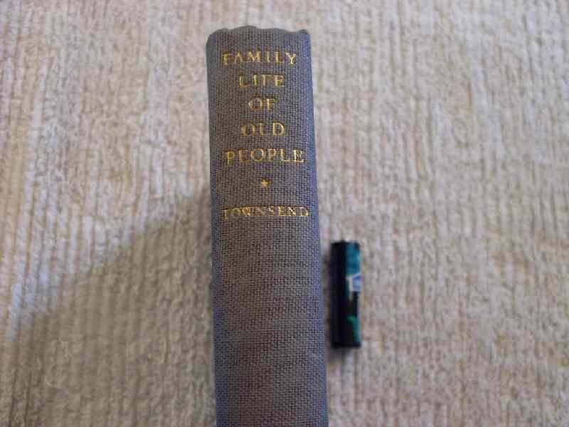 Family life of old people - Peter Townsend