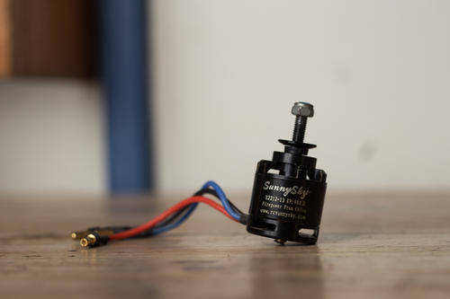 SunnySky X2212 980KV II Brushless motor