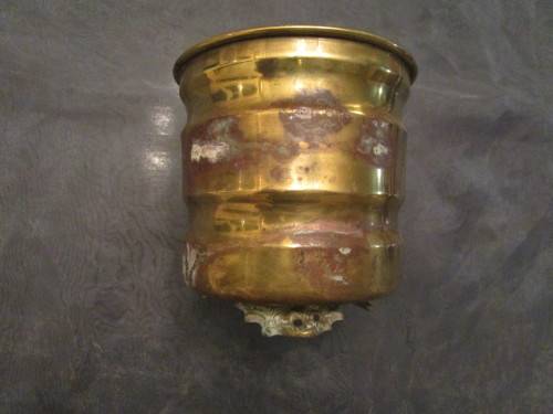 THIS IS SUCH AN EXQUISITE BRASS PLANTER - OLD BUT BEAUTIFUL!!!!