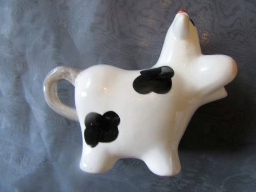 THIS IS A MUST HAVE CUTEST LITTLE COW SHAPED MILK JUG - EXQUISITE PIECE!!!!