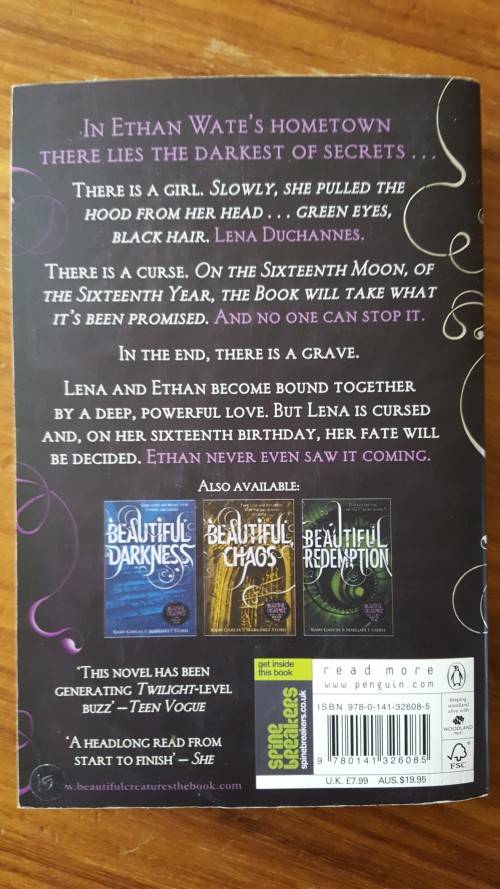 Beautiful Creatures (Caster Chronicles #1) by Kami Garcia and Margaret Stohl