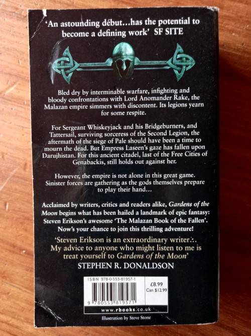 Gardens of the Moon (Malazan Book of the Fallen #1 ) by Steven Erikson