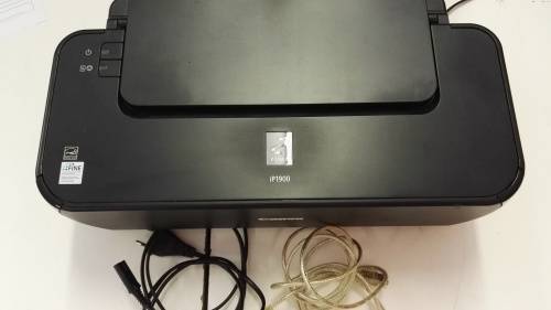 CANON IP 1900 Colour Printer with power and printer cables