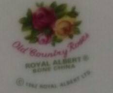 ROYAL ALBERT RARE BIG SALAD BOWL~~~~