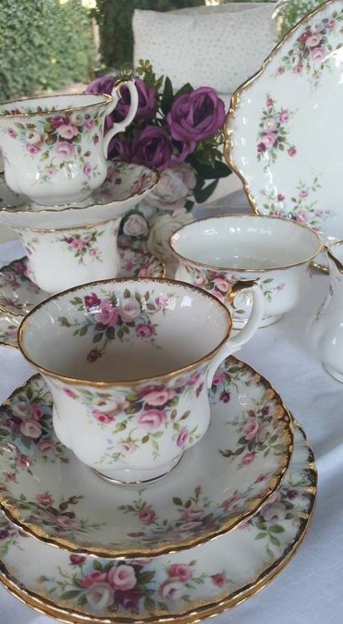 royal albert cottage garden