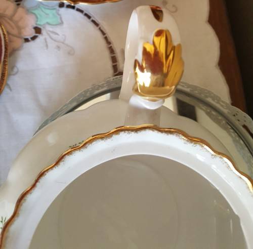 OLD COUNTRY ROSE Royal Albert