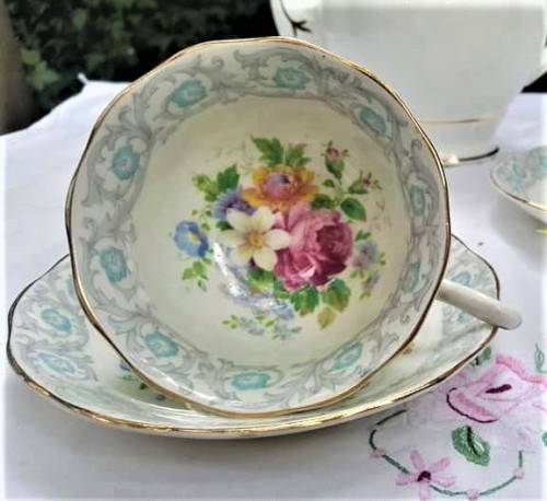 RARE royal albert DUO2
