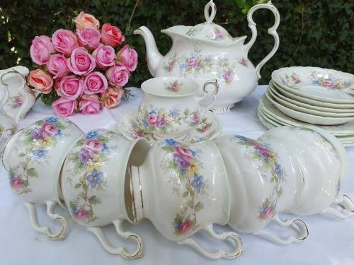 royal albert COLLEEN TEA trio nr1