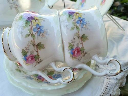 royal albert COLLEEN TEA trio nr1