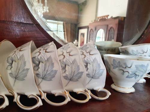 Royal Albert Silver Maple you are bidding on a single cup only    (11 available)