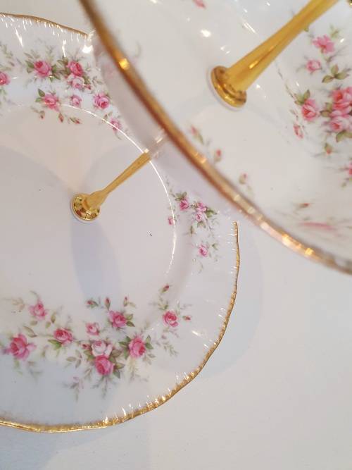 Paragon Victoriana Rose Double tier