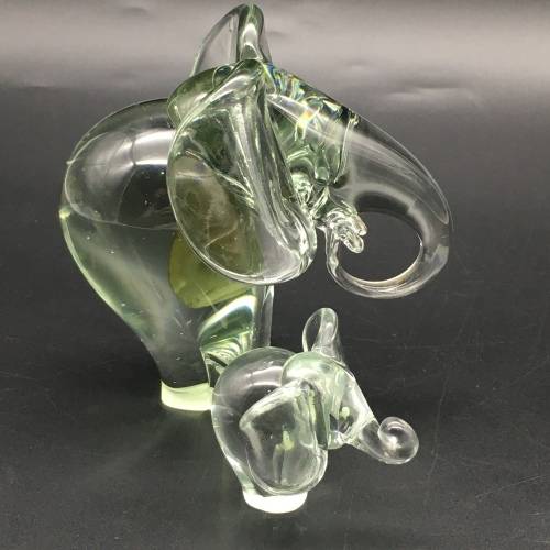 Collectable `Ngwenya` Glass Elephant and Calf