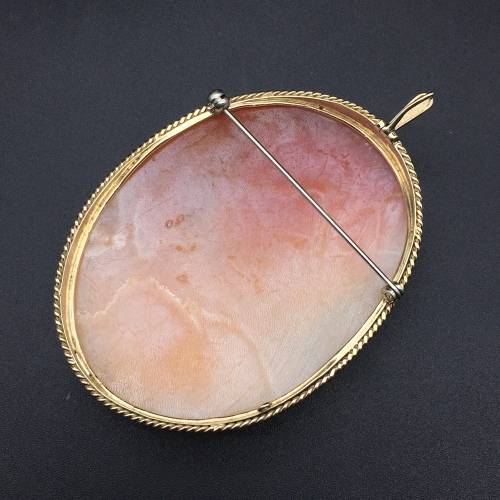 Early 9ct Gold large Cameo Brooch or Pendant
