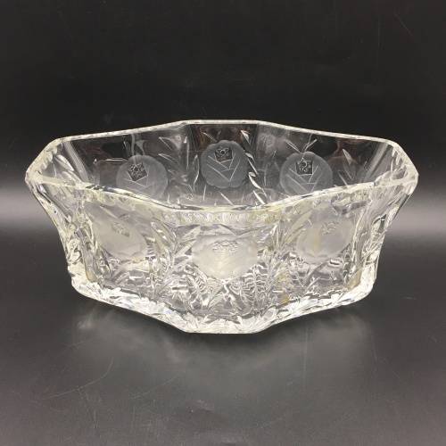 Top Quality `LargeRose-Cut` Crystal Vintage Bowl