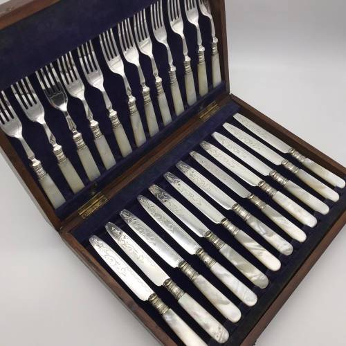Antique Mother of Pearl Dessert Knives & Forks (Cased)