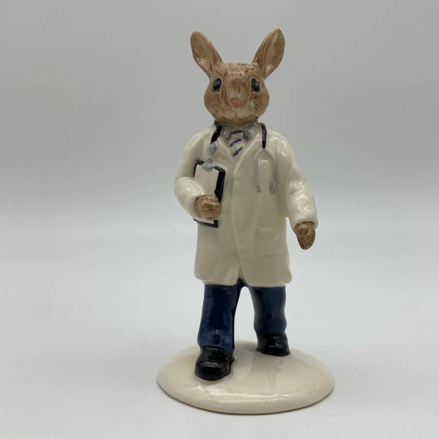R/Doulton `Doctor Bunnykins` Figurine