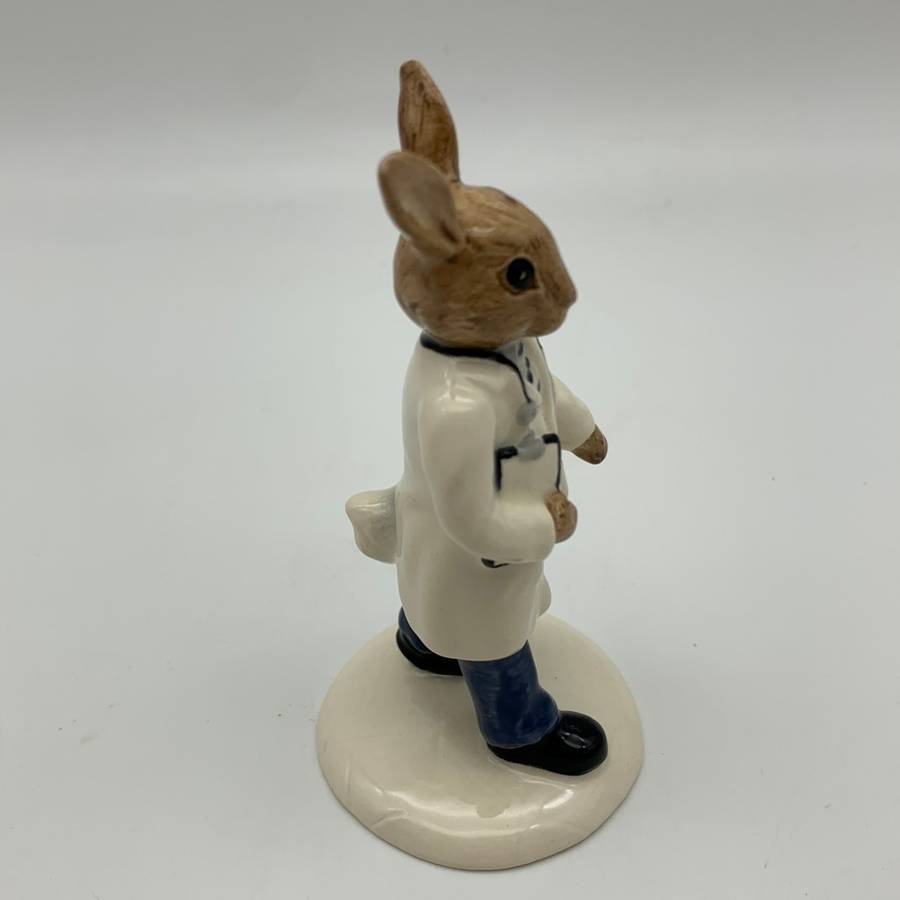 R/Doulton `Doctor Bunnykins` Figurine