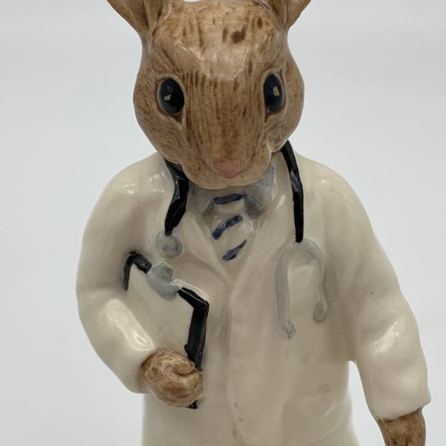 R/Doulton `Doctor Bunnykins` Figurine