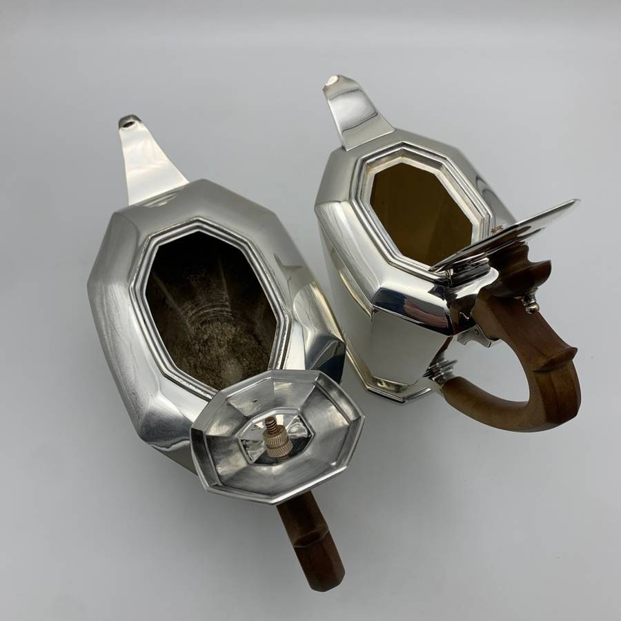 Lovely Quality `Art Deco` Tea & Coffee Pot Pair
