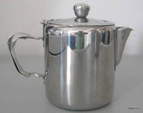 STAINLESS STEEL KETTLE(+-8.5CM HIGH)