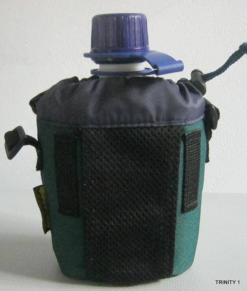 KARRIMOR WATER BOTTLE IN POUCH