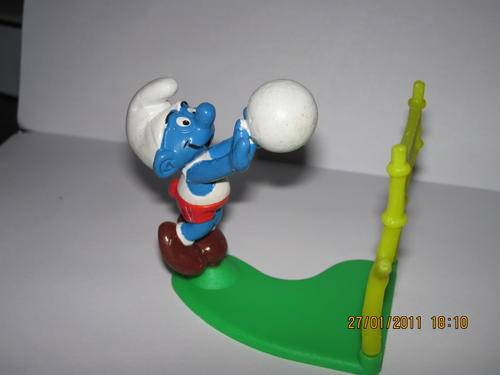 Smurf Playing Volleyball - Manufactured by Schleich