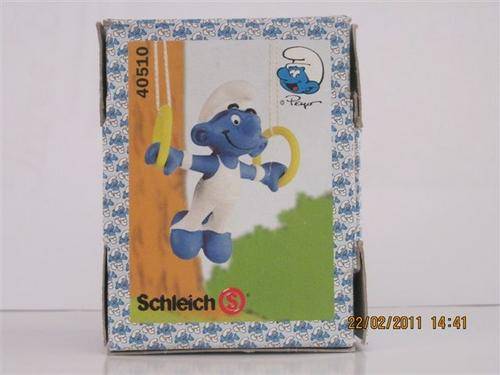 Gymnastic Smurf in Box - Manufactured by Schleich