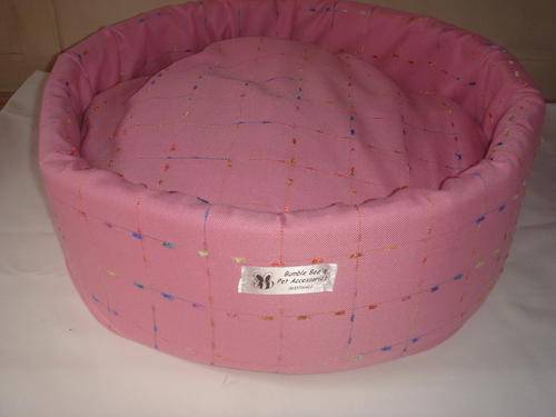 Bumble Bee's Dog or cat Round fluffy bed