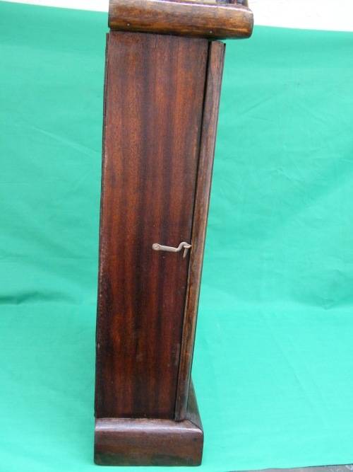 Cherub Mantel Clock (Parcel Type: M&B)