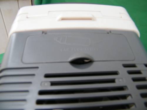 Mini Car Cooler Box, 12V DC (Cooler and Warmer) (Parcel Type: M&B) (Price Reduced)