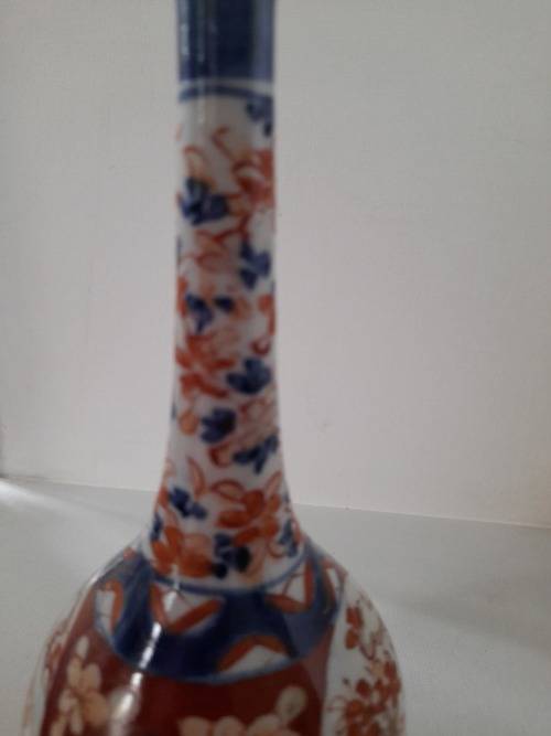 IMARI VASE