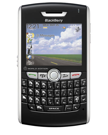 (SAME DAY SHIPPING) 2 X ORIGINAL BLACKBERRY 8830 IN BLACK,BOXED WITH ALL ACCESSORIES!!!!