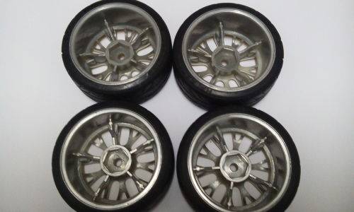 Drift wheels