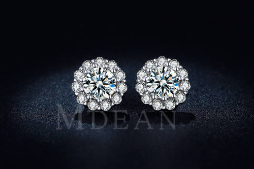 Silver Earings for women With Simulated Diamond